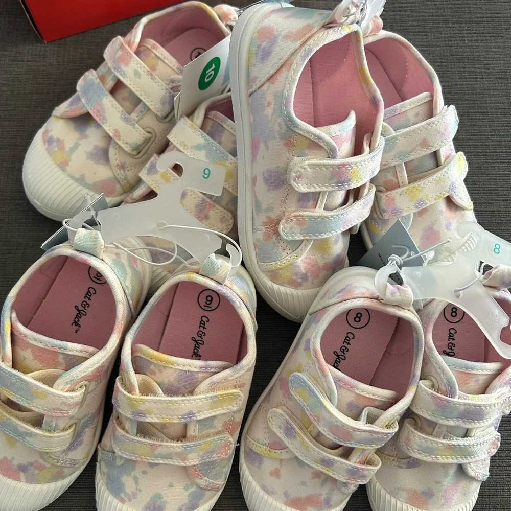 NWT Cat & Jack Toddler Girl Canvas Tie dye Velcro Sneakers_6
